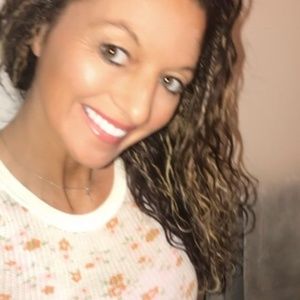 Meet your Posher, Tiffany